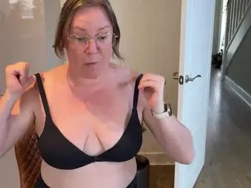 wet_dreamm22 – webcam model profile photo Image 8