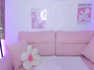 scarletttsinner – webcam model profile photo Image 2