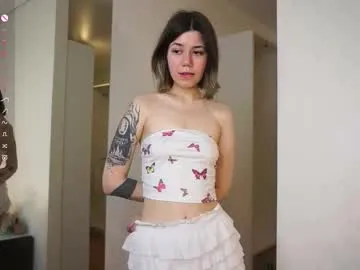 gina_akemi – webcam model profile photo Image 17