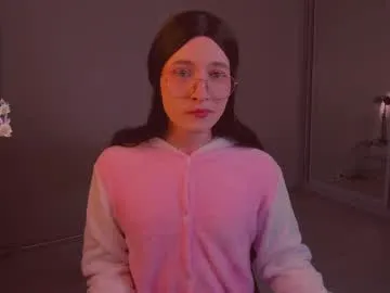 itsdarly – webcam model profile photo Image 4