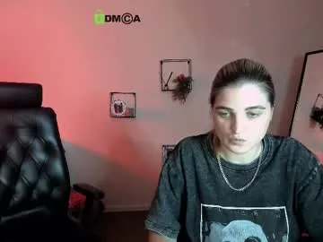 heaven_gall_ – webcam model profile photo Image 2