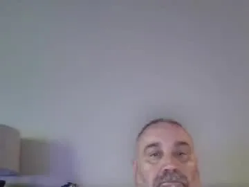 astridwet – webcam model profile photo Image 15