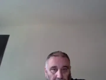 astridwet – webcam model profile photo Image 18