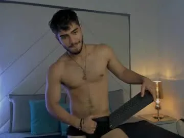 niabussethxxx – webcam model profile photo Image 4