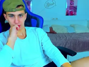 littleflowers – webcam model profile photo Image 18