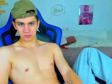 littleflowers – webcam model profile photo Image 3