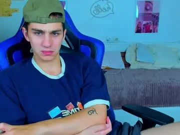 littleflowers – webcam model profile photo Image 4