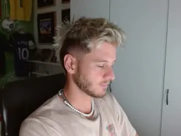 petites_perles – webcam model profile photo Image 11