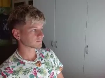 petites_perles – webcam model profile photo Image 2