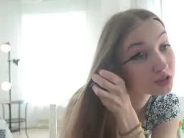 miya_shake – webcam model profile photo Image 12