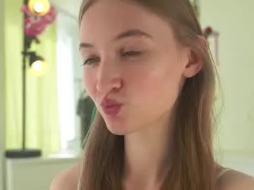 miya_shake – webcam model profile photo Image 6