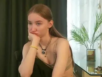 miya_shake – webcam model profile photo Image 9