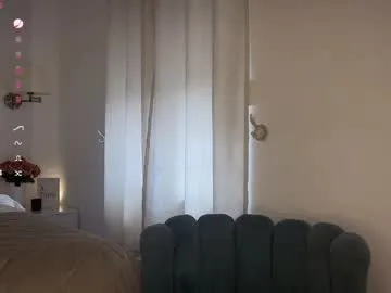 your_dolls – webcam model profile photo Image 9