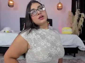 yes_mommy_zlata – webcam model profile photo Image 5