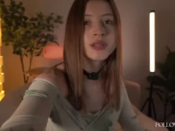 karlenegries – webcam model profile photo Image 5