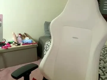 tiffanyblaize – webcam model profile photo Image 2