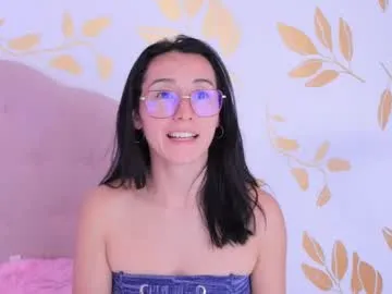 anabel054 – webcam model profile photo Image 12