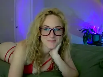 latinbaby_666 – webcam model profile photo Image 2