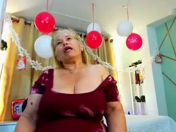 realtryit – webcam model profile photo Image 15