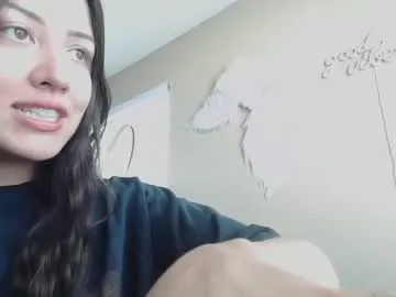 ErikaBonnie – webcam model profile photo Image 4