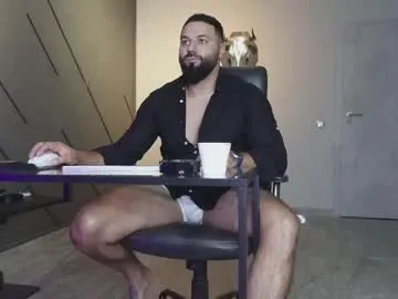 naughty_hr_manager – webcam model profile photo Image 19