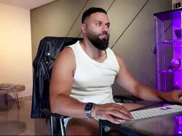 naughty_hr_manager – webcam model profile photo Image 9