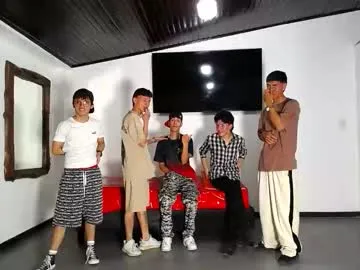 LexyNess – webcam model profile photo Image 13