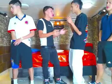 your_dolls – webcam model profile photo Image 2