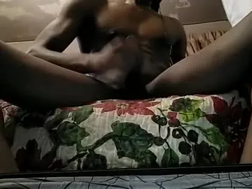 realtryit – webcam model profile photo Image 2