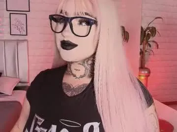 realtryit – webcam model profile photo Image 5