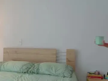 wet_dreamm22 – webcam model profile photo Image 3