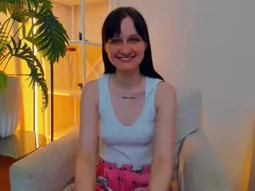 vestaszanto – webcam model profile photo Image 4