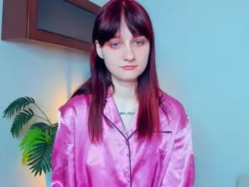 vestaszanto – webcam model profile photo Image 5