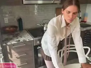 loving_ladies – webcam model profile photo Image 12