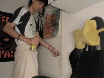 alexxiskye – webcam model profile photo Image 11