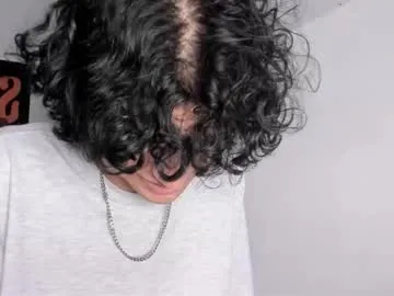 alexxiskye – webcam model profile photo Image 17