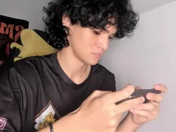 alexxiskye – webcam model profile photo Image 19