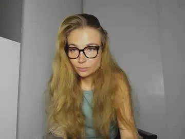 your_dolls – webcam model profile photo Image 17