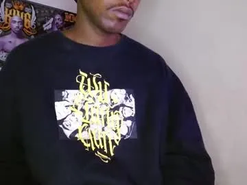 sweetyoops – webcam model profile photo Image 13