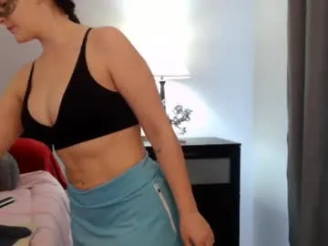 ErikaBonnie – webcam model profile photo Image 3