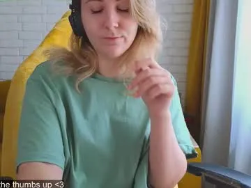 molly_and_paul – webcam model profile photo Image 2