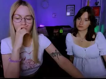 j_e_e_s_i_c_a – webcam model profile photo Image 4