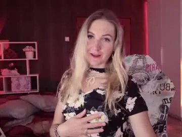 realtryit – webcam model profile photo Image 18