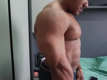 sexy_hot_friends_ – webcam model profile photo Image 19