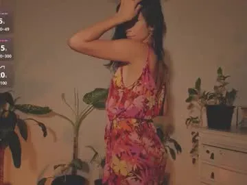 realtryit – webcam model profile photo Image 17