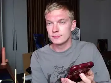 cinacandy – webcam model profile photo Image 17