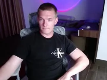 cinacandy – webcam model profile photo Image 3