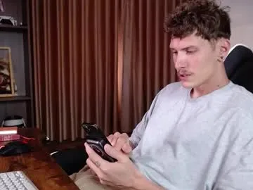 cinacandy – webcam model profile photo Image 7