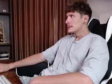 cinacandy – webcam model profile photo Image 9