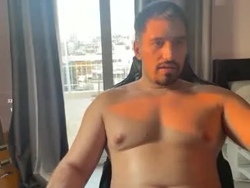 petites_perles – webcam model profile photo Image 13